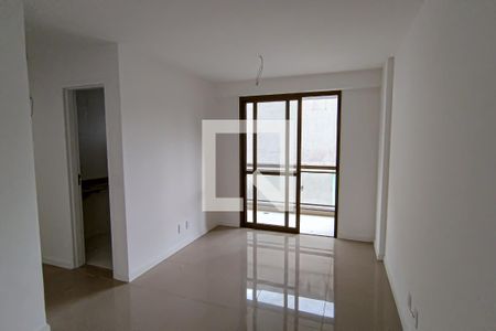 sala de apartamento à venda com 2 quartos, 57m² em Pechincha, Rio de Janeiro