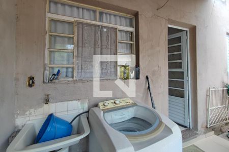 Casa à venda com 300m², 3 quartos e 4 vagasÁrea de Serviço