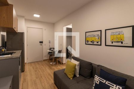 Sala e Cozinha de kitnet/studio para alugar com 1 quarto, 32m² em Indianópolis, São Paulo