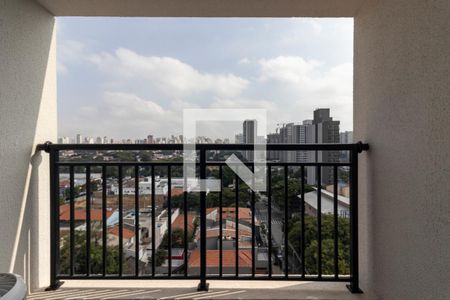 Varanda de kitnet/studio para alugar com 1 quarto, 32m² em Indianópolis, São Paulo