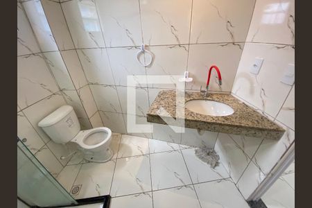 Casa para alugar com 42m², 1 quarto e sem vagaBanheiro