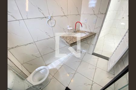 Casa para alugar com 42m², 1 quarto e sem vagaBanheiro