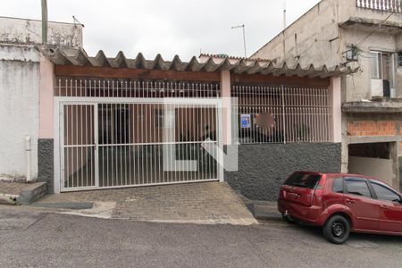 Casa à venda com 191m², 3 quartos e 3 vagasFachada
