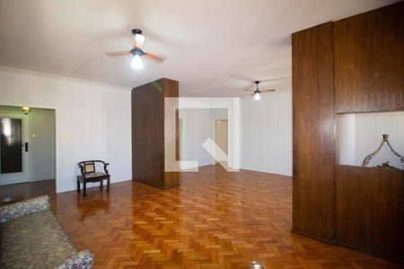 Apartamento à venda com 190m², 4 quartos e 1 vaga Apartamento à venda com 190m², 4 quartos e 1 vagaSala