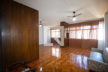 Apartamento à venda com 190m², 4 quartos e 1 vaga Apartamento à venda com 190m², 4 quartos e 1 vagaSala