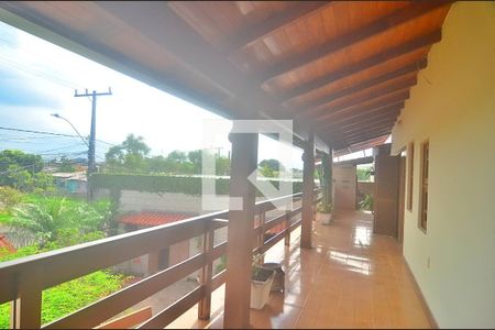 Casa à venda com 340m², 3 quartos e 6 vagas Casa à venda com 340m², 3 quartos e 6 vagasSacada Suíte