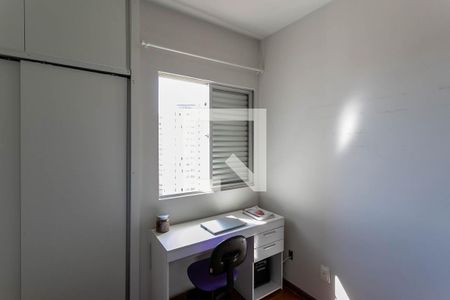 Apartamento à venda com 150m², 4 quartos e 2 vagasQuarto 3