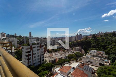 Apartamento à venda com 150m², 4 quartos e 2 vagasCobertura