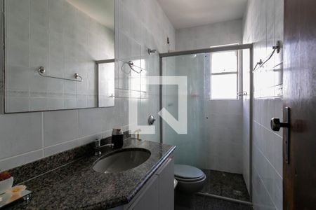 Apartamento à venda com 150m², 4 quartos e 2 vagasBanheiro social 