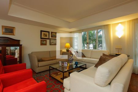 Sala de apartamento para alugar com 3 quartos, 180m² em Moinhos de Vento, Porto Alegre