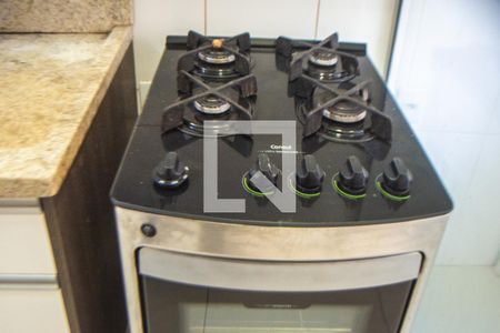 Apartamento à venda com 58m², 2 quartos e 1 vaga Apartamento à venda com 58m², 2 quartos e 1 vagaCozinha - fogão