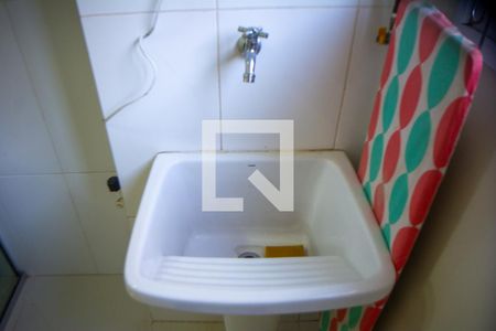 Apartamento à venda com 58m², 2 quartos e 1 vaga Apartamento à venda com 58m², 2 quartos e 1 vagaÁrea de serviço - tanque