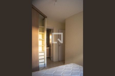 Suite de apartamento à venda com 2 quartos, 58m² em Vila Nova, Porto Alegre