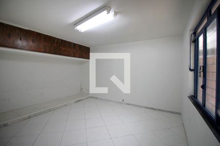 Casa à venda com 445m², 4 quartos e 6 vagasQuarto 2
