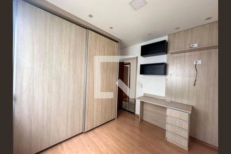 Quarto  de apartamento à venda com 3 quartos, 90m² em Bairro da Glória, Contagem