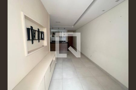 Sala  de apartamento à venda com 3 quartos, 90m² em Bairro da Glória, Contagem