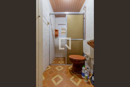 Banheiro Suíte  de casa para alugar com 3 quartos, 60m² em Vila Santo Henrique, São Paulo