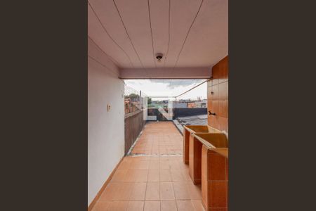 Casa para alugar com 60m², 3 quartos e 2 vagas Casa para alugar com 60m², 3 quartos e 2 vagasÁrea de Serviço