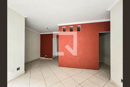 Sala de apartamento para alugar com 3 quartos, 80m² em Jardim Las Palmas, Guarujá
