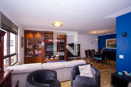 Sala de apartamento à venda com 4 quartos, 250m² em Ingá, Niterói