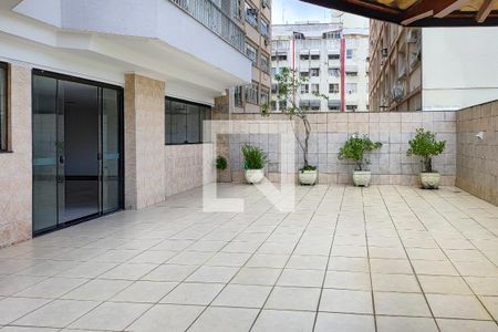 Apartamento à venda com 250m², 4 quartos e 2 vagasÁrea comum - Salão de festas