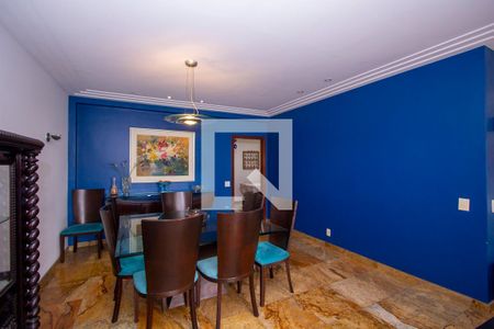 Sala de apartamento à venda com 4 quartos, 250m² em Ingá, Niterói