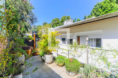 Casa para alugar com 180m², 3 quartos e 2 vagasTerraço