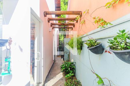 Casa para alugar com 180m², 3 quartos e 2 vagasQuintal