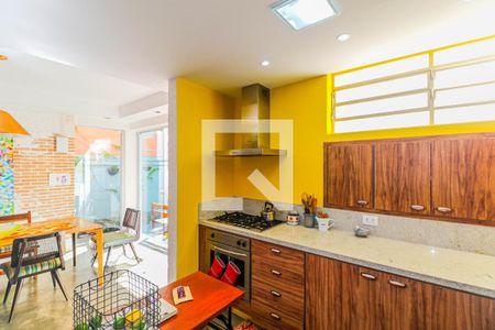 Casa para alugar com 180m², 3 quartos e 2 vagasCozinha