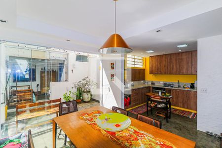 Casa para alugar com 180m², 3 quartos e 2 vagasCozinha