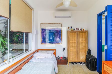 Casa para alugar com 180m², 3 quartos e 2 vagasSuíte