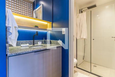 Banheiro de apartamento à venda com 1 quarto, 28m² em Pinheiros, São Paulo