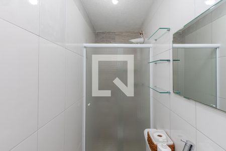 Casa à venda com 110m², 2 quartos e 1 vaga Casa à venda com 110m², 2 quartos e 1 vagaBanheiro de Serviço