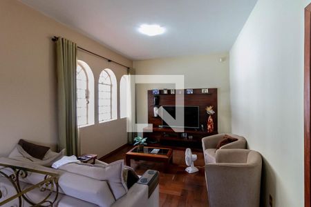 Sala  de casa para alugar com 4 quartos, 450m² em São Bento, Belo Horizonte