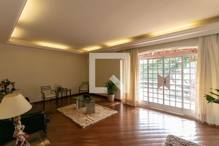 Sala de casa para alugar com 4 quartos, 450m² em São Bento, Belo Horizonte