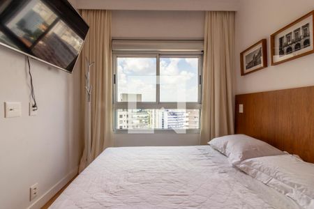 Quarto 2 de apartamento para alugar com 2 quartos, 68m² em Sumaré, São Paulo