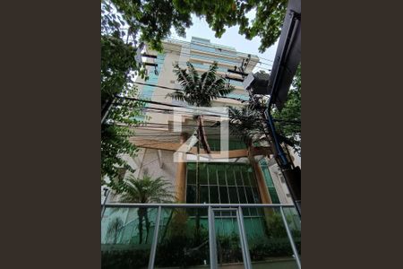 Apartamento à venda com 133m², 2 quartos e 2 vagasFachada