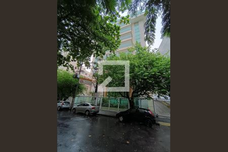 Apartamento à venda com 133m², 2 quartos e 2 vagasFachada