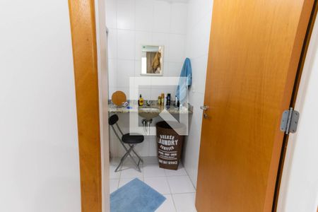 Apartamento à venda com 133m², 2 quartos e 2 vagasBanheiro da Suíte 1