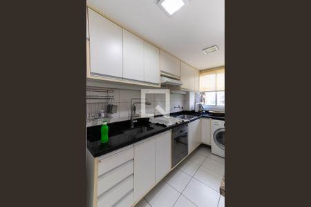 Apartamento à venda com 133m², 2 quartos e 2 vagasCozinha