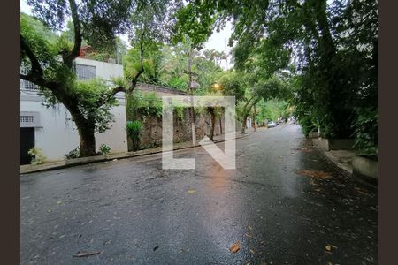 Apartamento à venda com 133m², 2 quartos e 2 vagasVista da Rua