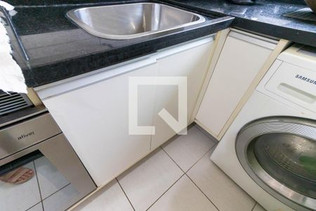 Apartamento à venda com 133m², 2 quartos e 2 vagasÁrea de Serviço