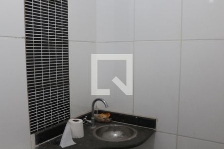 Apartamento para alugar com 45m², 2 quartos e sem vagaBanheiro da Área de Serviço 