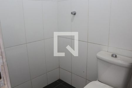 Apartamento para alugar com 45m², 2 quartos e sem vagaBanheiro da Área de Serviço 