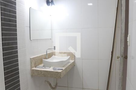 Apartamento para alugar com 45m², 2 quartos e sem vagaBanheiro da Suíte