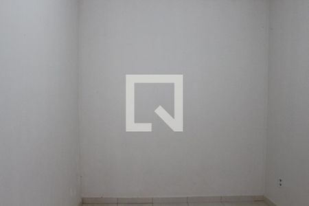 Quarto 2 de apartamento para alugar com 2 quartos, 45m² em Jardim Vitoria, Belo Horizonte