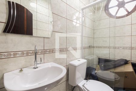 Casa à venda com 212m², 4 quartos e 3 vagas Casa à venda com 212m², 4 quartos e 3 vagasCasa 01 - Banheiro Social