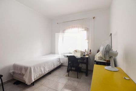 Casa à venda com 212m², 4 quartos e 3 vagas Casa à venda com 212m², 4 quartos e 3 vagasCasa 02 - Quarto