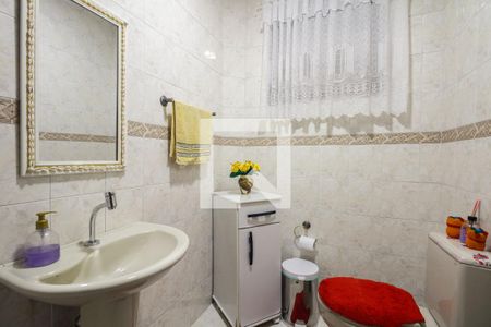 Casa à venda com 212m², 4 quartos e 3 vagas Casa à venda com 212m², 4 quartos e 3 vagasCasa 02 - Lavabo