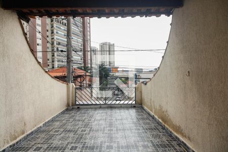 Casa à venda com 212m², 4 quartos e 3 vagas Casa à venda com 212m², 4 quartos e 3 vagasCasa 01 - Varanda Suíte